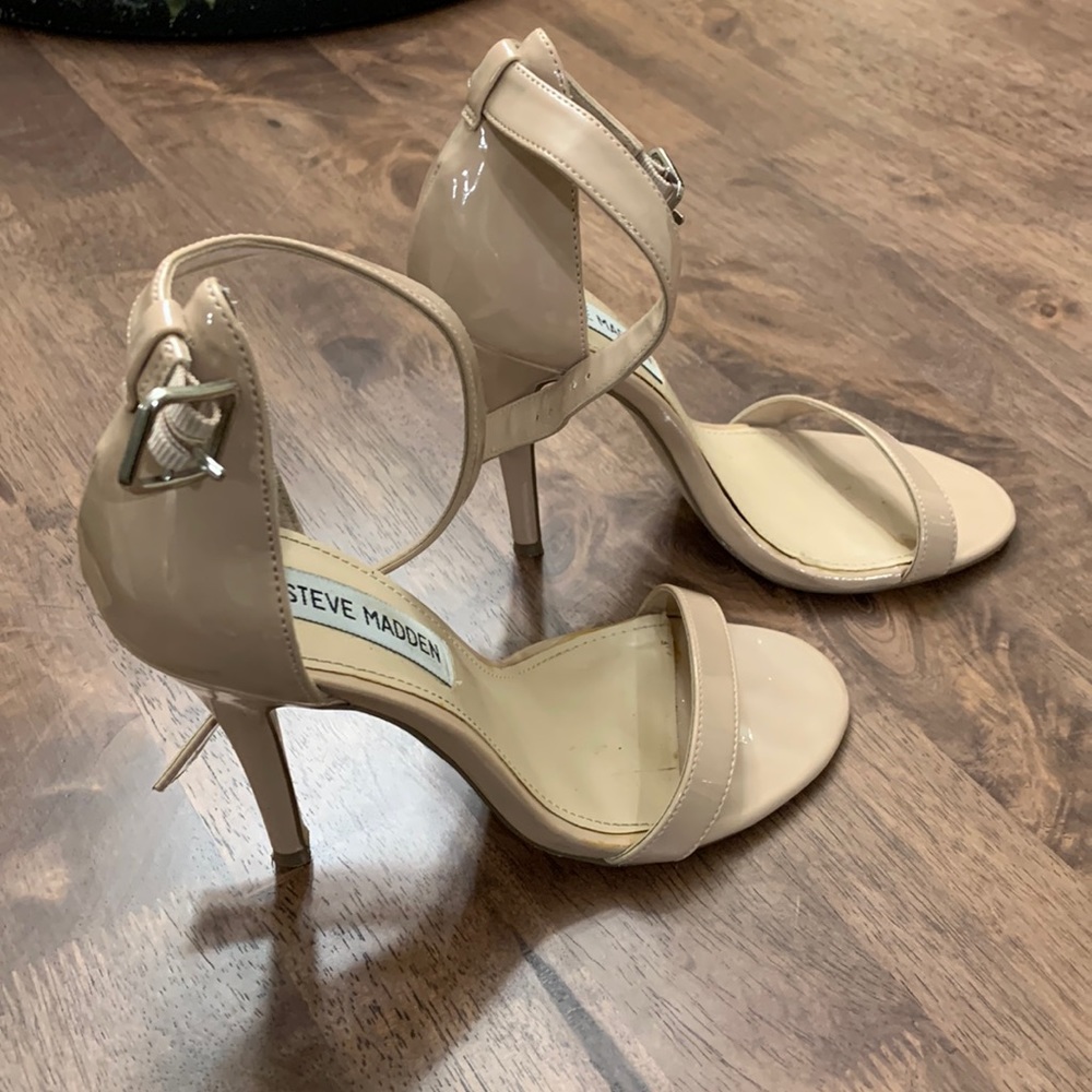Steve Madden Realove Blush. Size 6